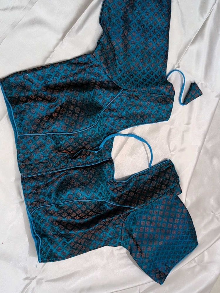 Elegant Blue Blouse Brocade