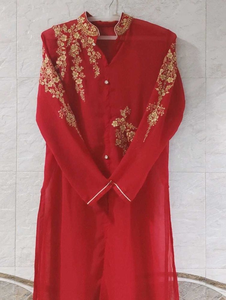 Red &amp; Gold Embroidered Kurti