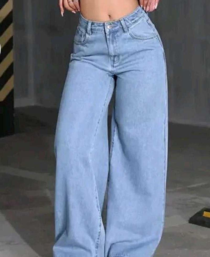 Relaxed Fit Baggy Jeans