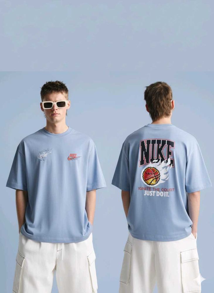 Nike Graphic T-Shirt