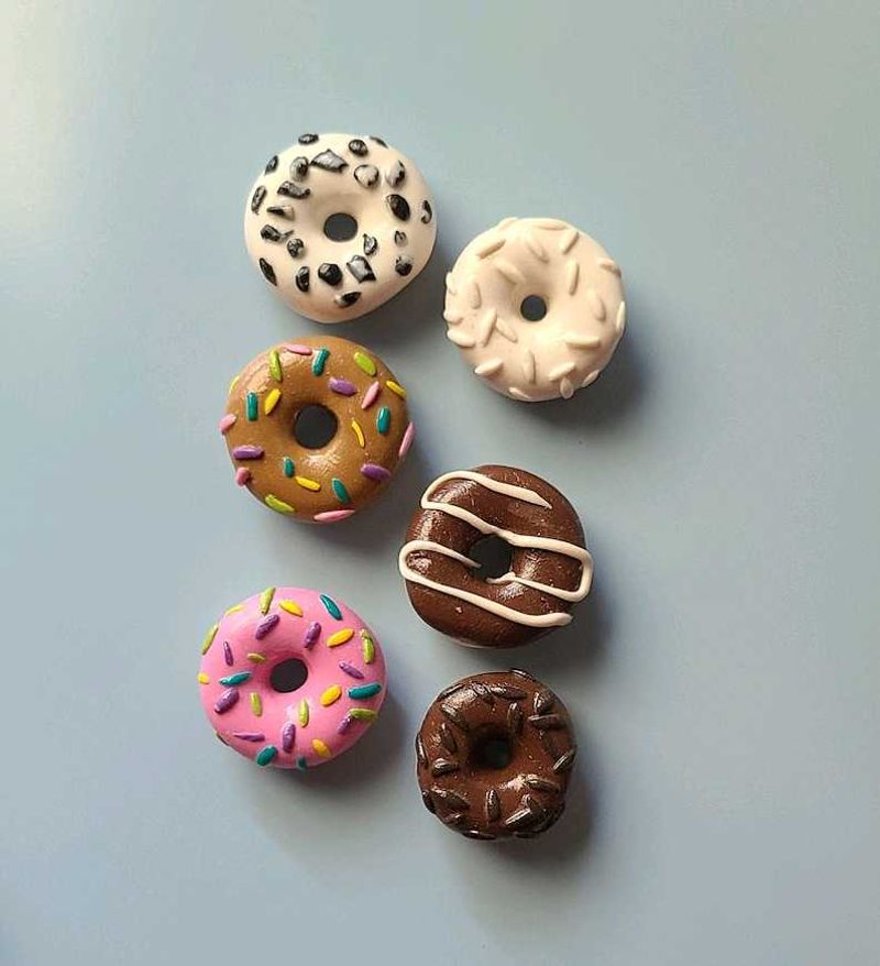 Handmade Clay Donut Magents🍩
