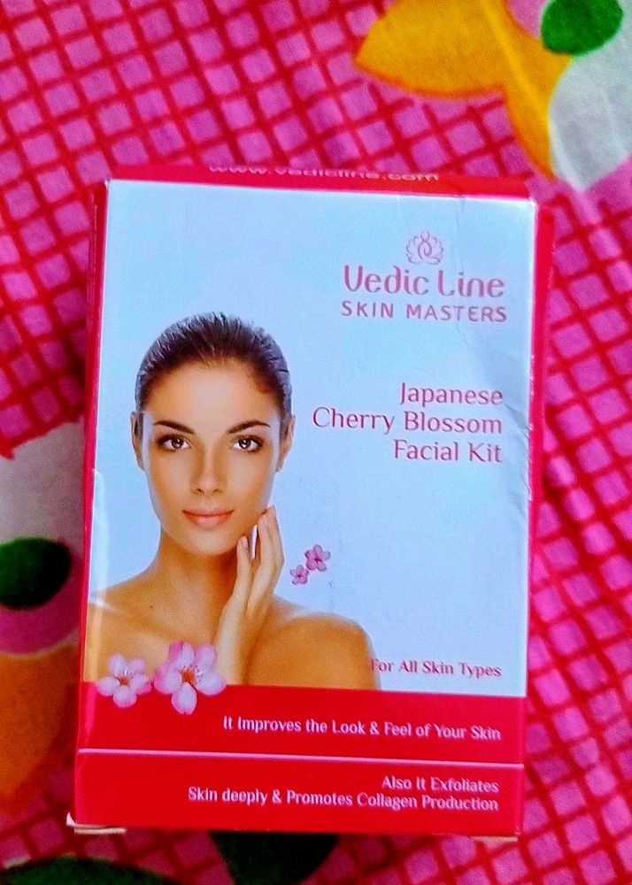 Vedic Line Facial Kit