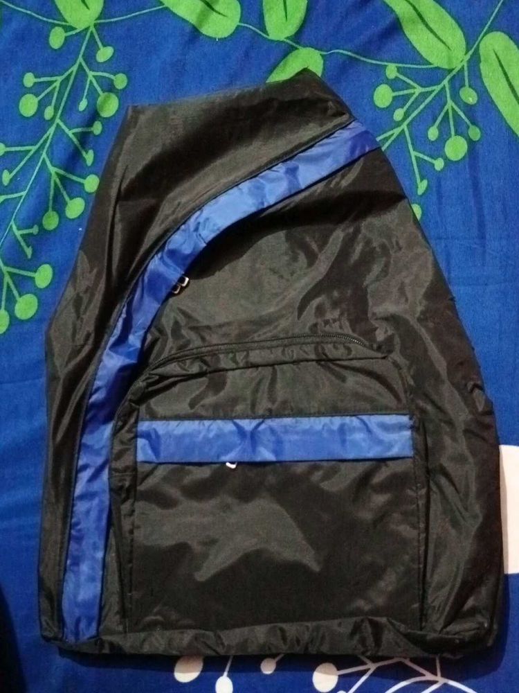 Black &amp; Blue Sling Bag