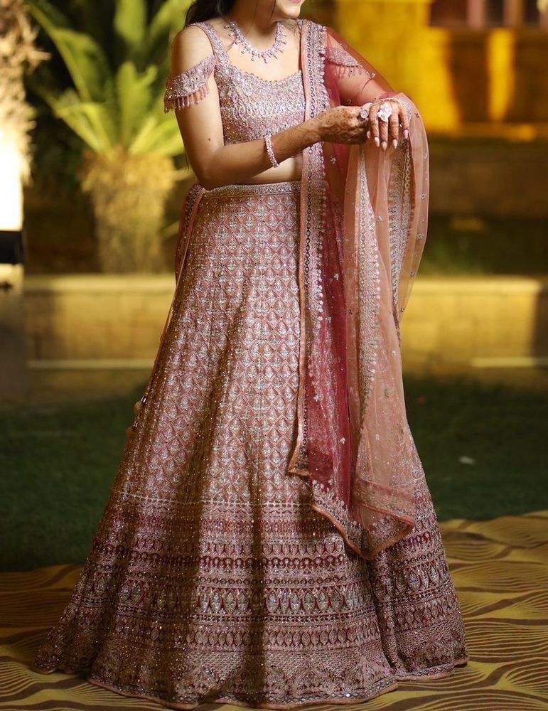 Women&#39;s Embroidary Silk Blend Lehenga Choli