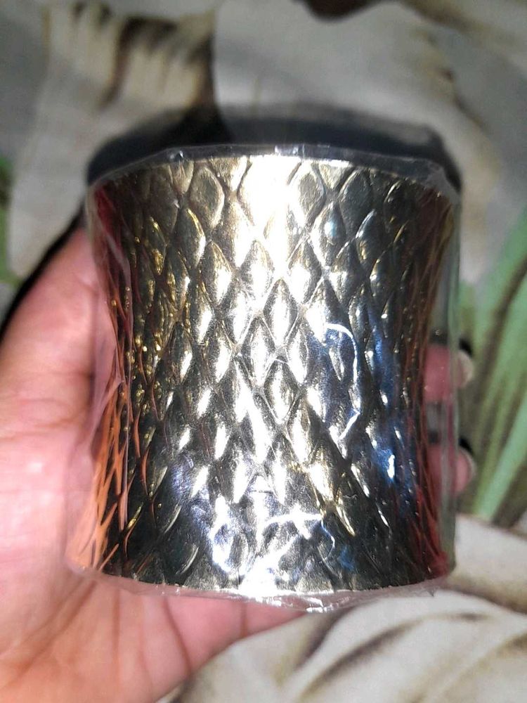 Antitarnish Handcuffs