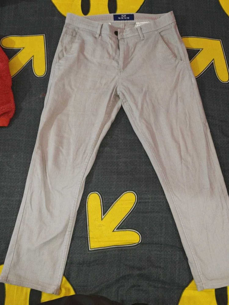 Men&#39;s Light Grey Chinos