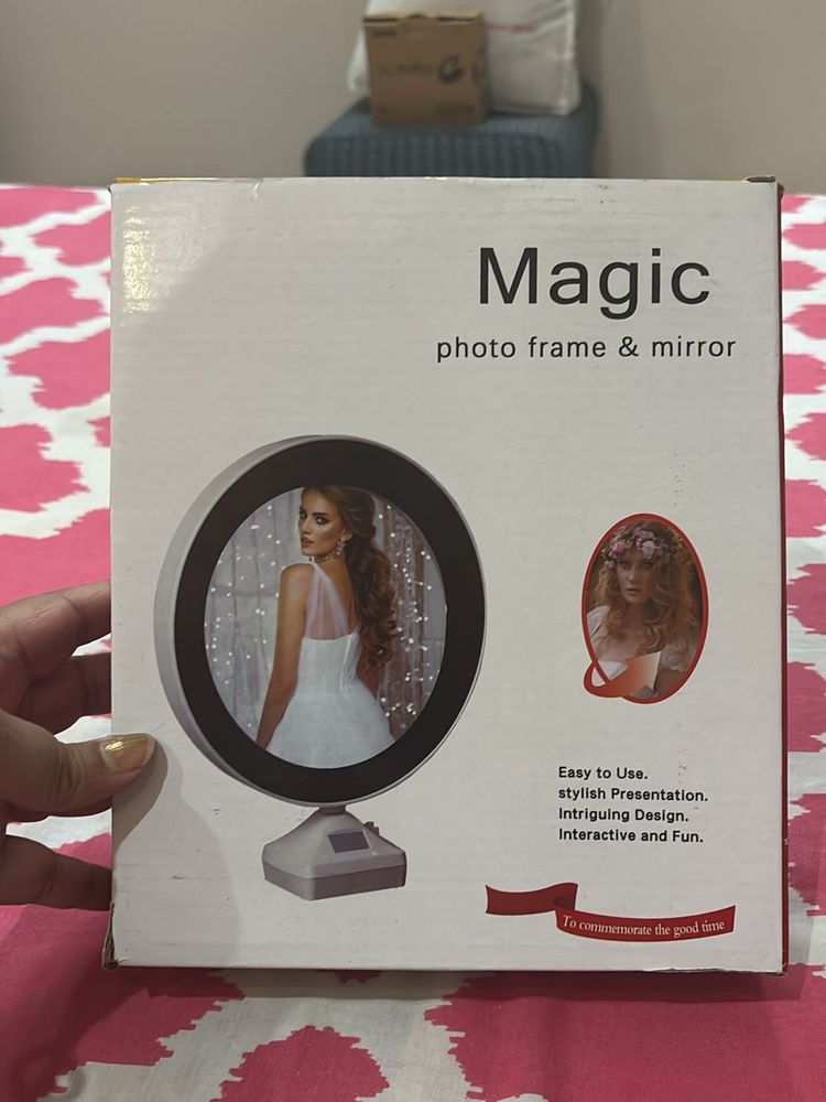 Magic Photo Frame &amp; Mirror