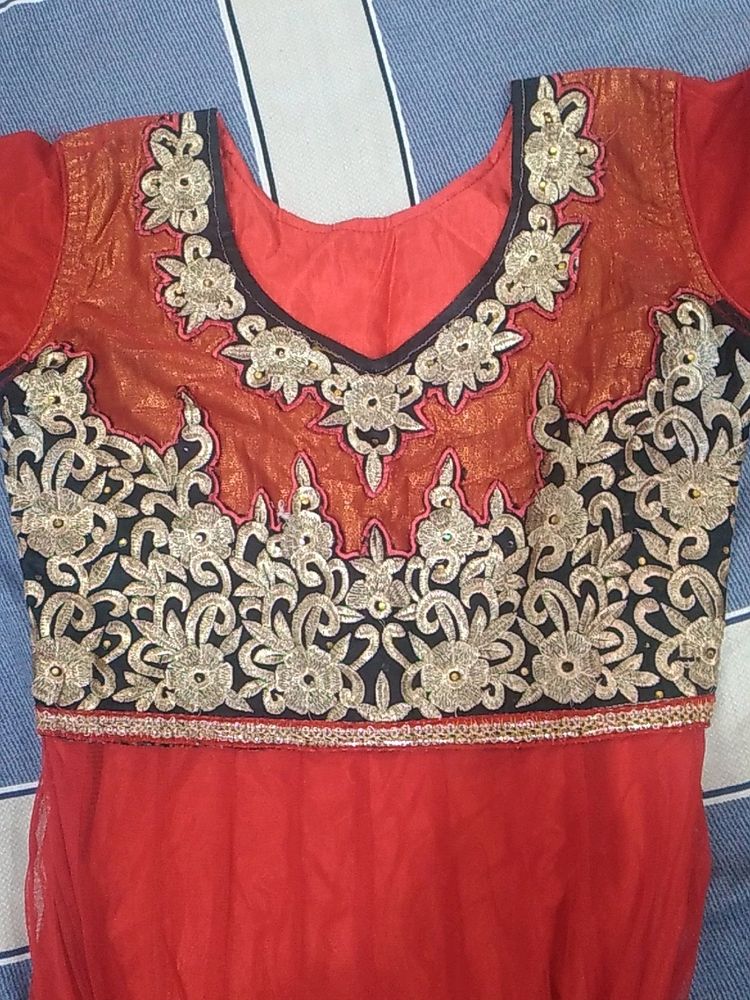 Red Colour Dress With Dupatta And Leggis