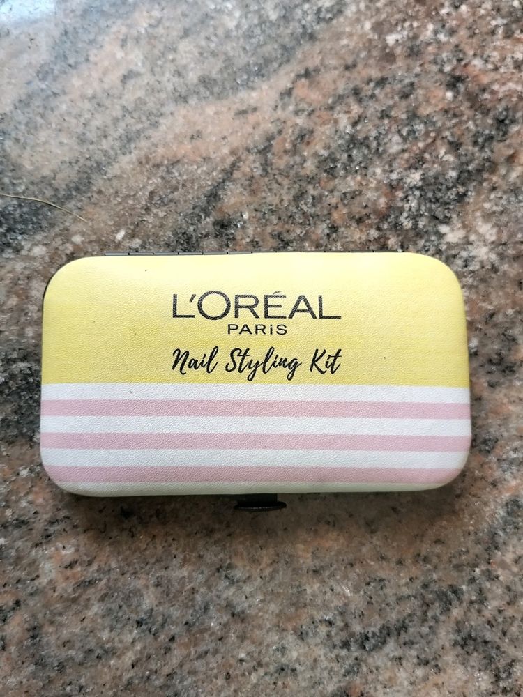 Loreal Paris Nail Styling Kit.