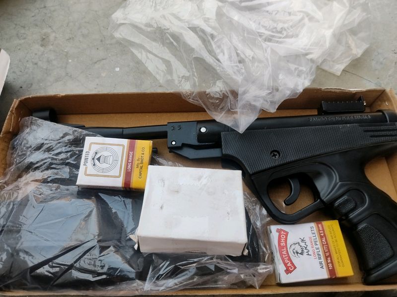 Brand New 🆕 Rambo 3 Air Pistol Full Of Metal