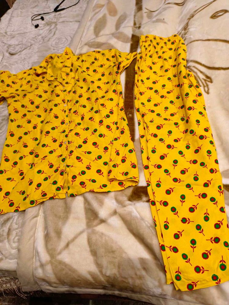 Floral Yellow Lounge Set