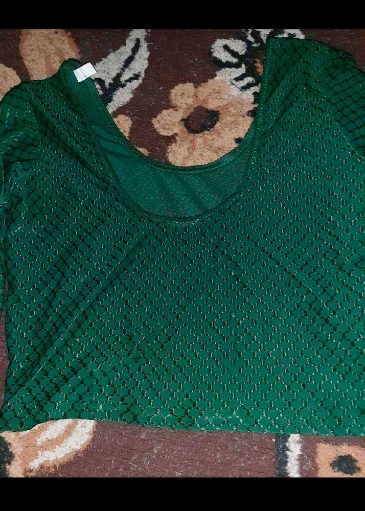 Green Long Sleeve Top