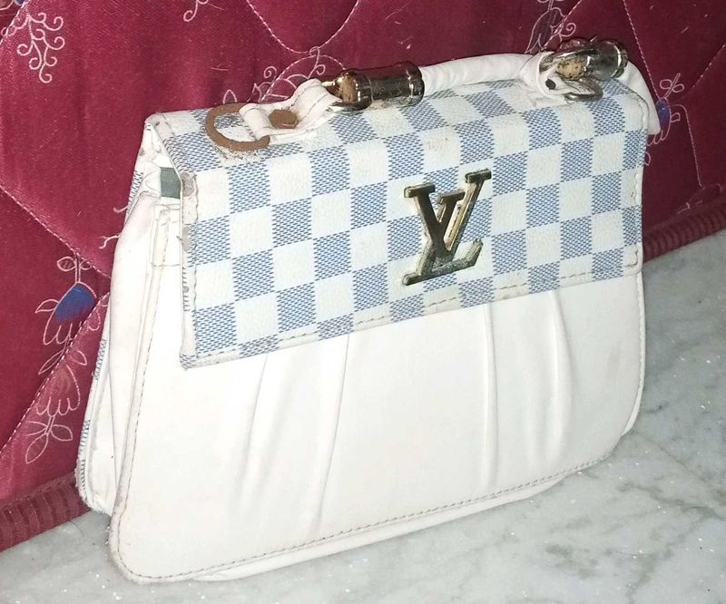 Handbag