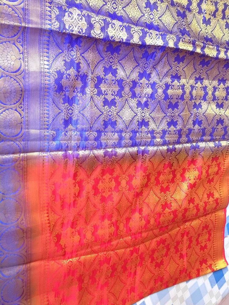 Beautiful Silk Saree With Blouse Pc