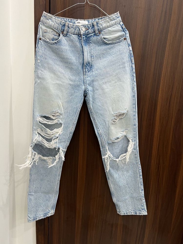 Zara Ripped Mom Jeans