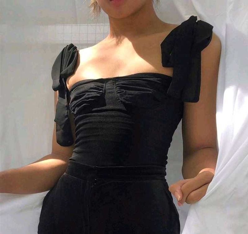 Black Tie Shoulder Top