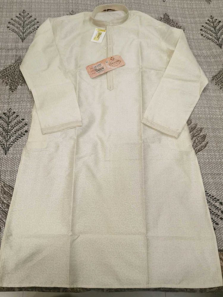 Men&#39;s Festive Kurta Brand New &amp; Unused