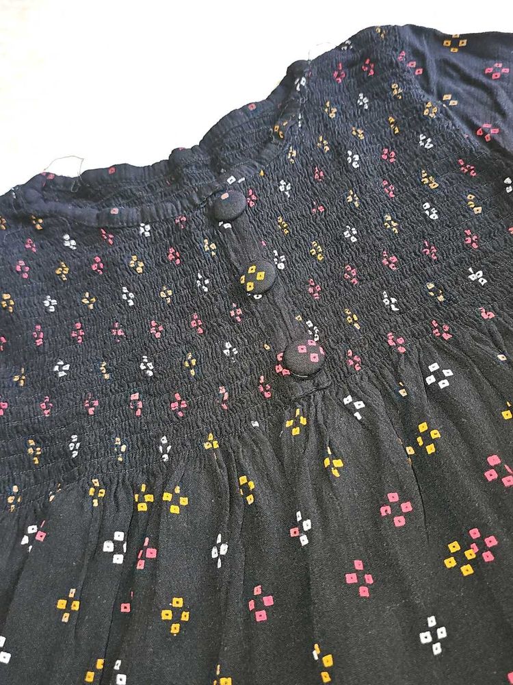 Cute Top With Bell Sleeves