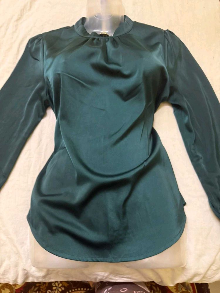 Elegant Green Long Sleeve Top