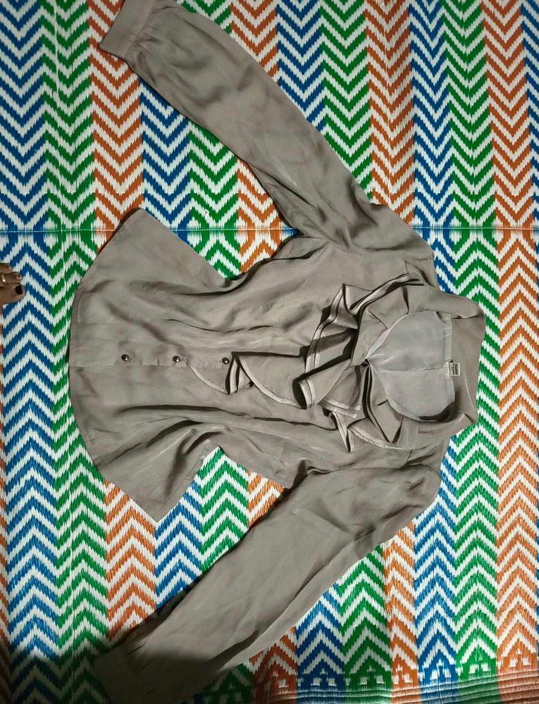 shiney Elegant Ruffled Top