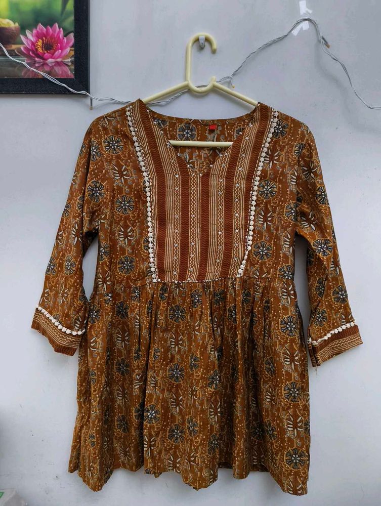 Floral Print Brown Top