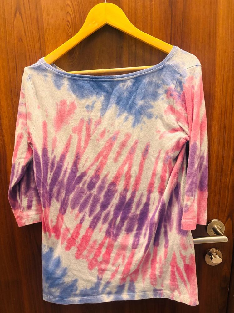 Tie-Dye 3/4 Sleeve Top