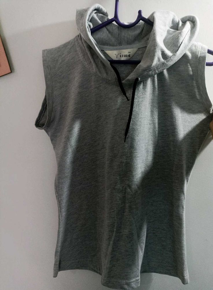 Women T-shirt