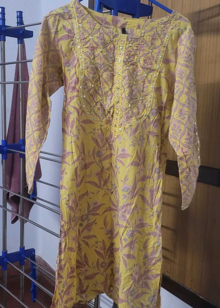 Embroidered Kurta