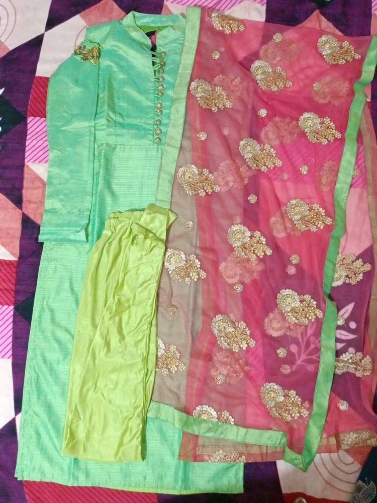 Beautiful Kurta Set
