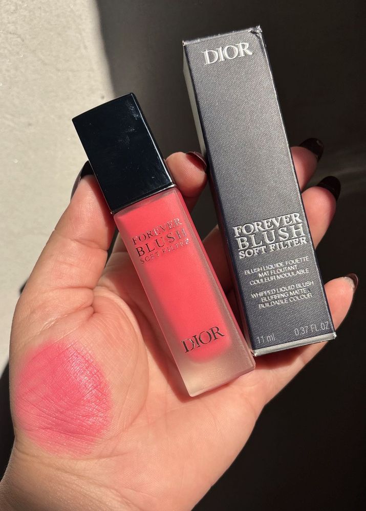 Dior Forever Soft Filter Blush :- lily