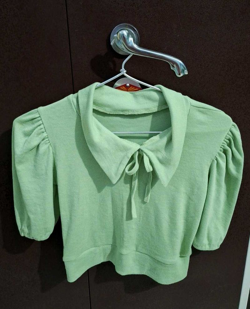 Cute Green Tie-Front Crop Top