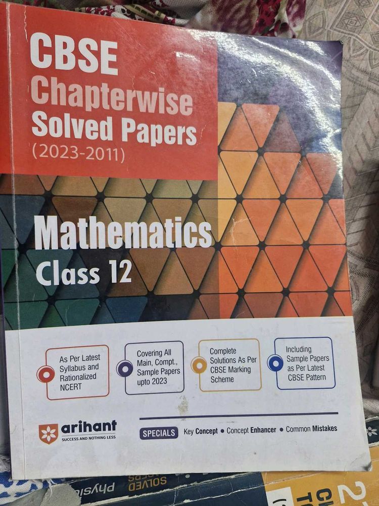 Arihant CBSE Chapterwise for Maths, physics, chemi