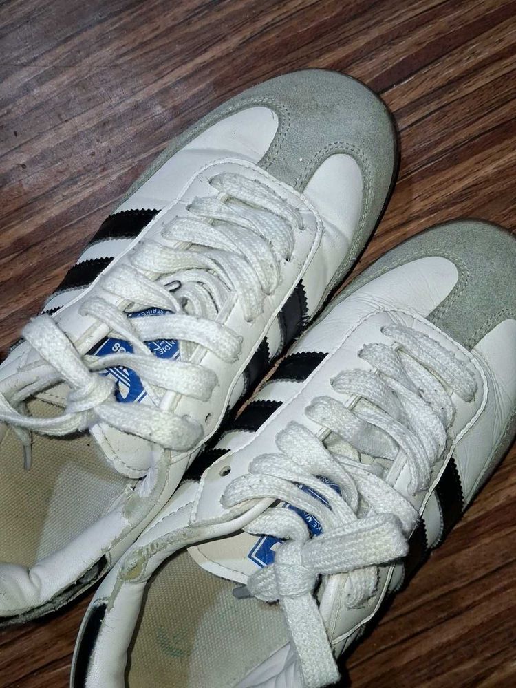 Adidas samba