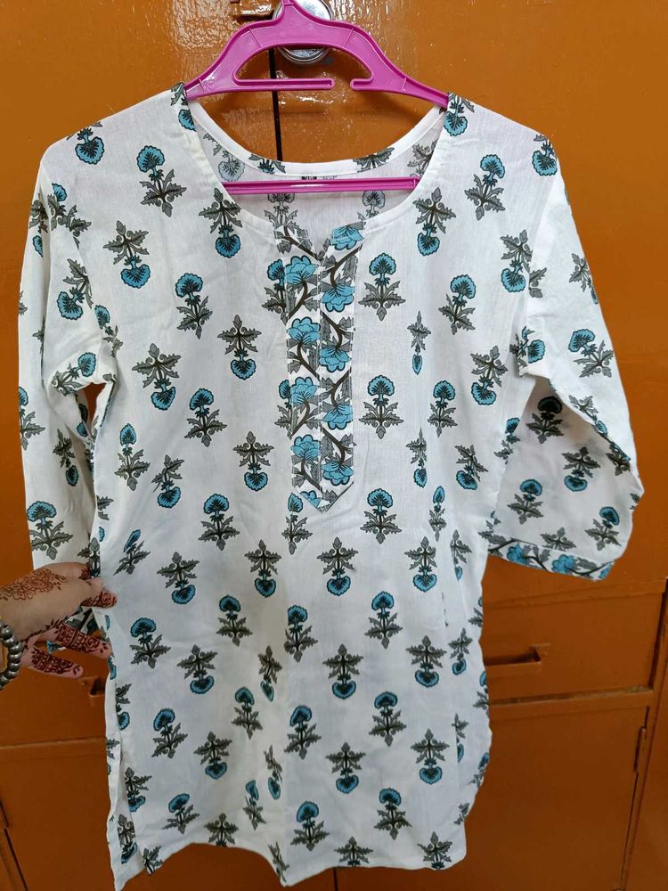 White Floral Print Kurta