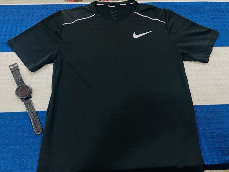 Nike Running Dri-Fit Black T-Shirt