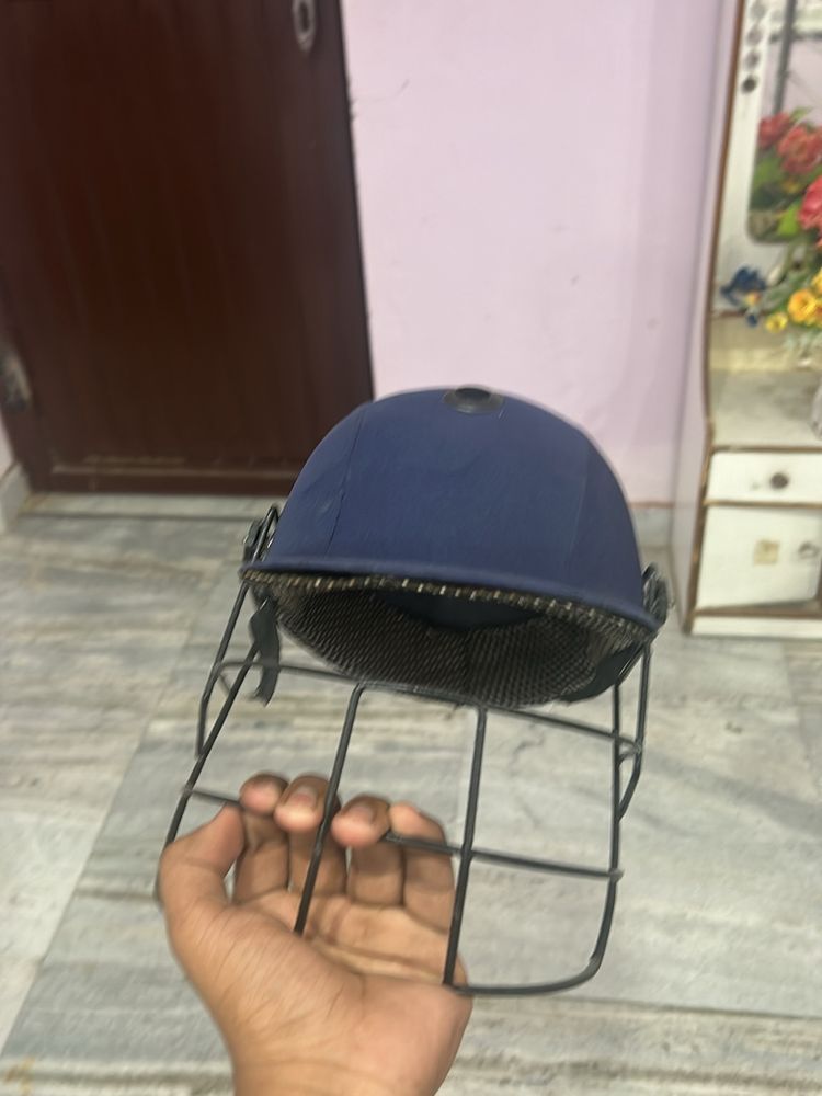 Cricket Helmet Belt Broken
