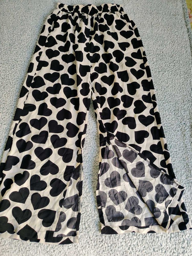 Heart Print Wide Leg Pants
