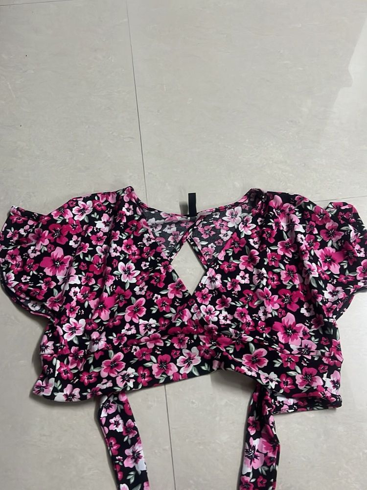 Floral Print Crop Top