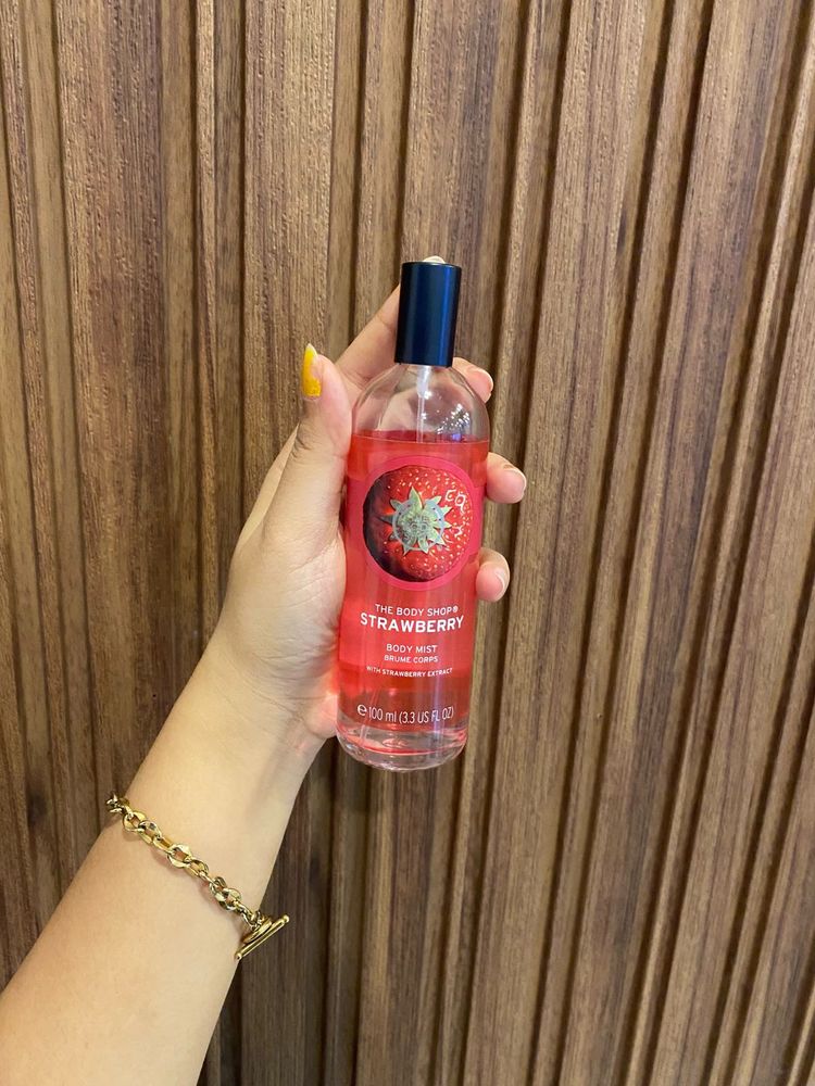 Body Shop Strawberry Brume corps Mist