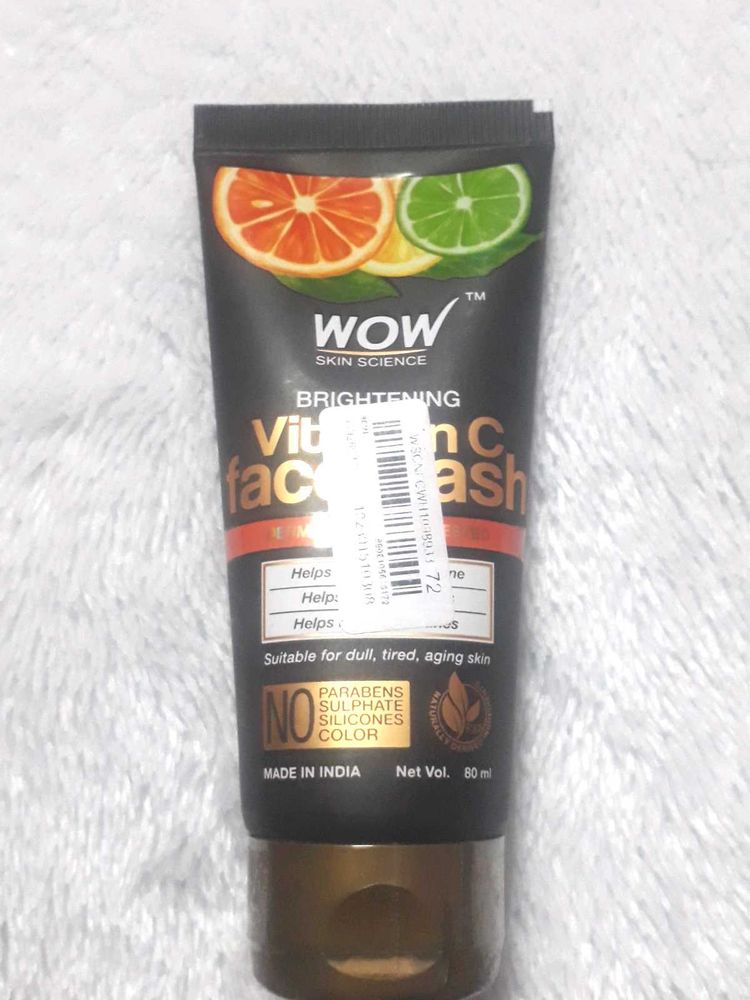 WOW Skin Science Brightening Vitamin C &amp; Niacinami