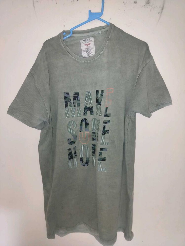 Pull&amp;Bear Graphic Tee