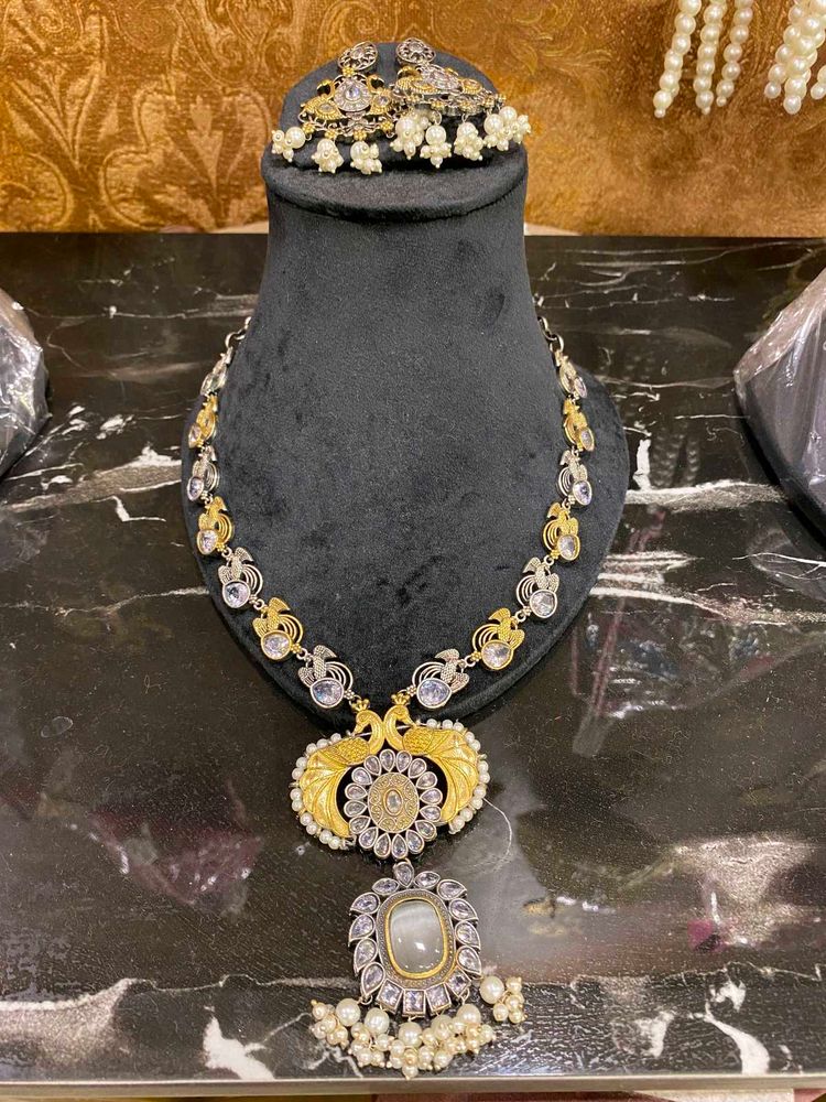 Necklace and Earrings Set