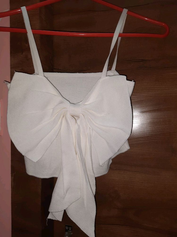 URBANIC BRAND NEW WHITE BOW CAMI TOP