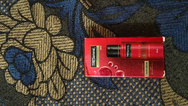 TRESemme Keratin Smooth Hair Serum