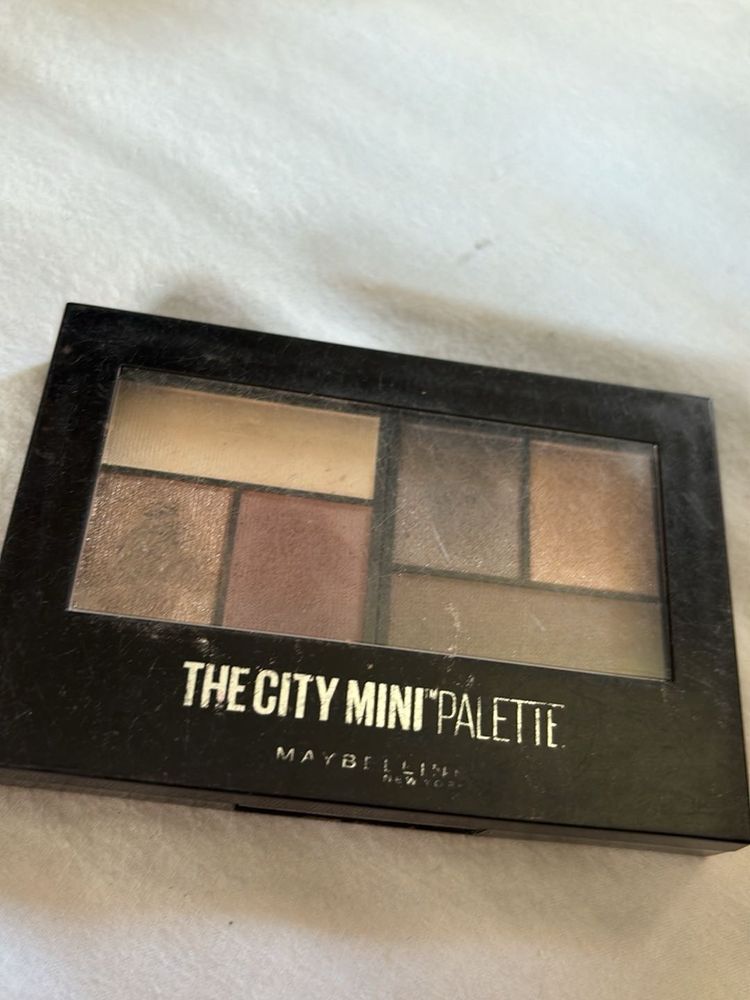 MAYBELLINE- EYESHADOW PALETTE