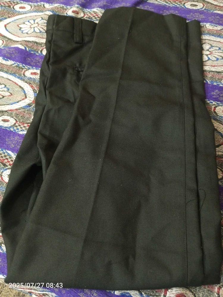 Men&#39;s Black Pants
