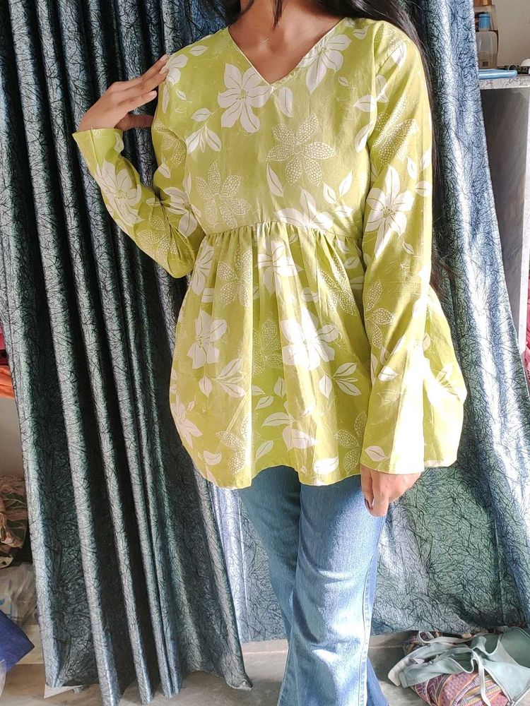 Floral Print Tunic Top