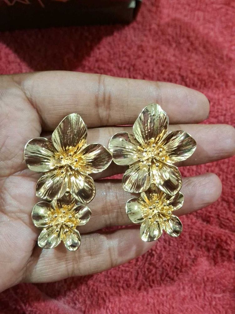 Golden Flower Earrings