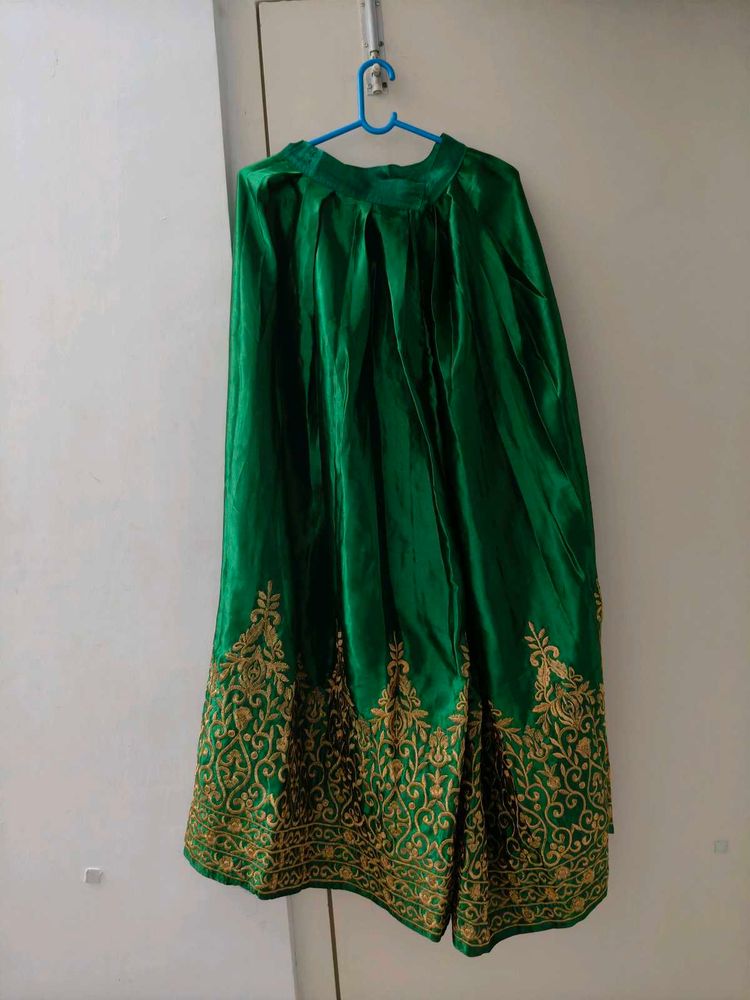 Green &amp; Golden Ethnic long Skirt
