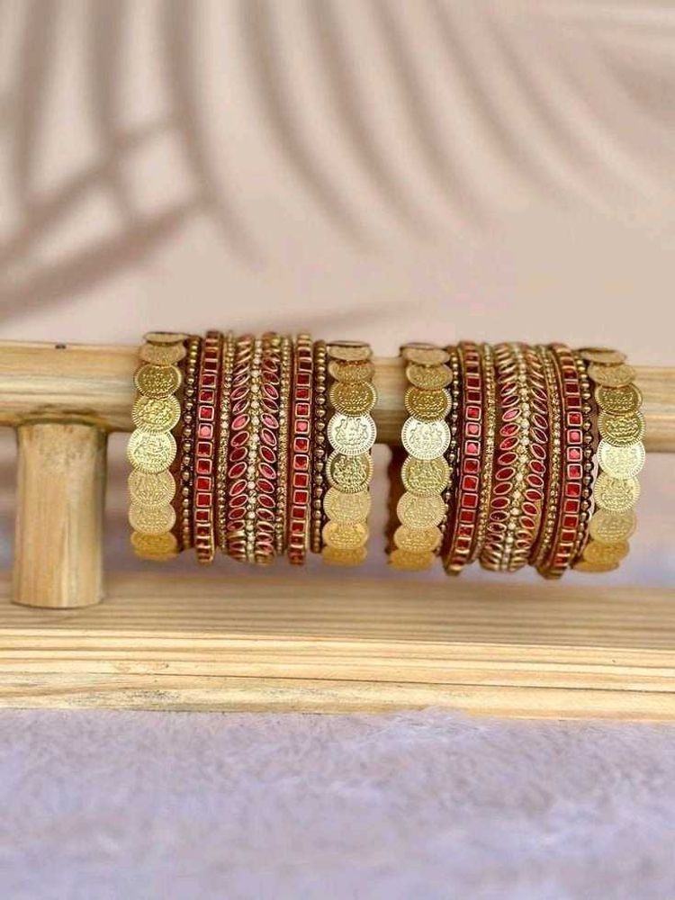 Golden Design Bangle